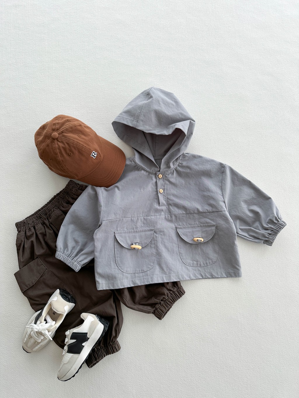 秋の新製品男の子と女の子の新鮮でゆったりとしたマウンテンフー - Baby Clothing Jumper のレビューと価格