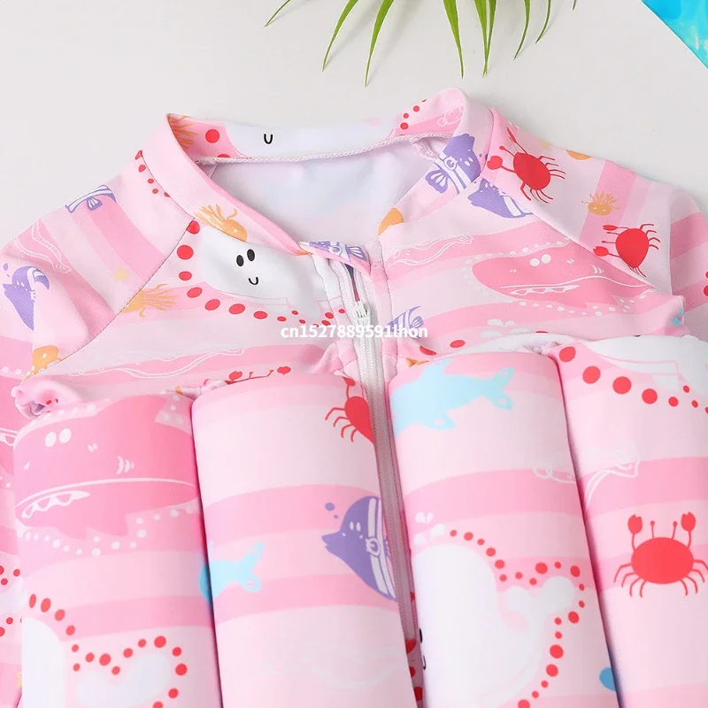 子供用漫画プリント水着、浮力水着、フローティングラッシュガー - Baby Clothing Deals のレビューと価格
