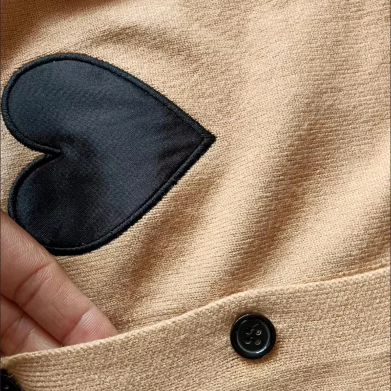 2023 春秋女の子ジャンパー愛カーキ幼児男の子トップスセー - Baby Clothing Jumper のレビューと価格