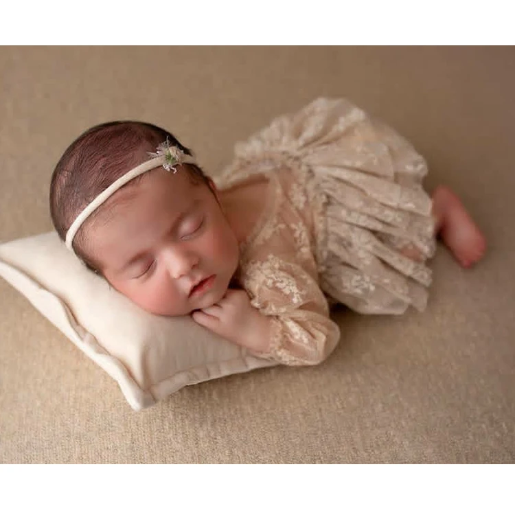 新生児の写真撮影の小道具女の赤ちゃんのレースの衣装ボディスー - Baby Clothing Deals のレビューと価格